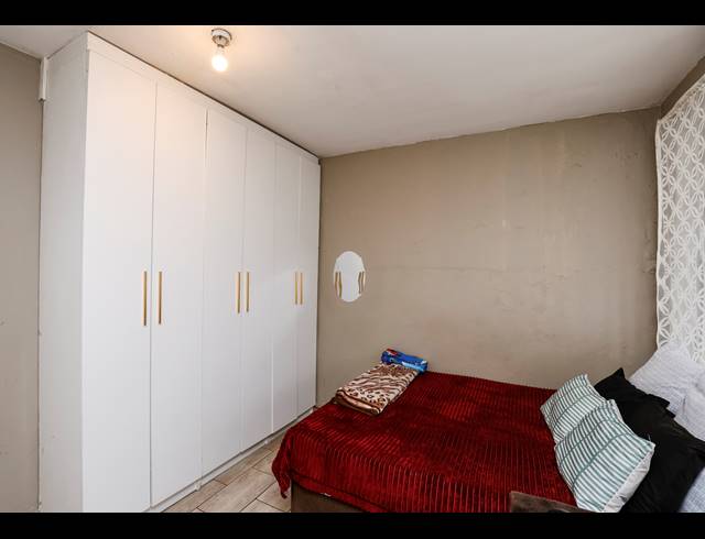 2 BEDROOM APARTMENT FOR SALE IN SOUTH BEACH